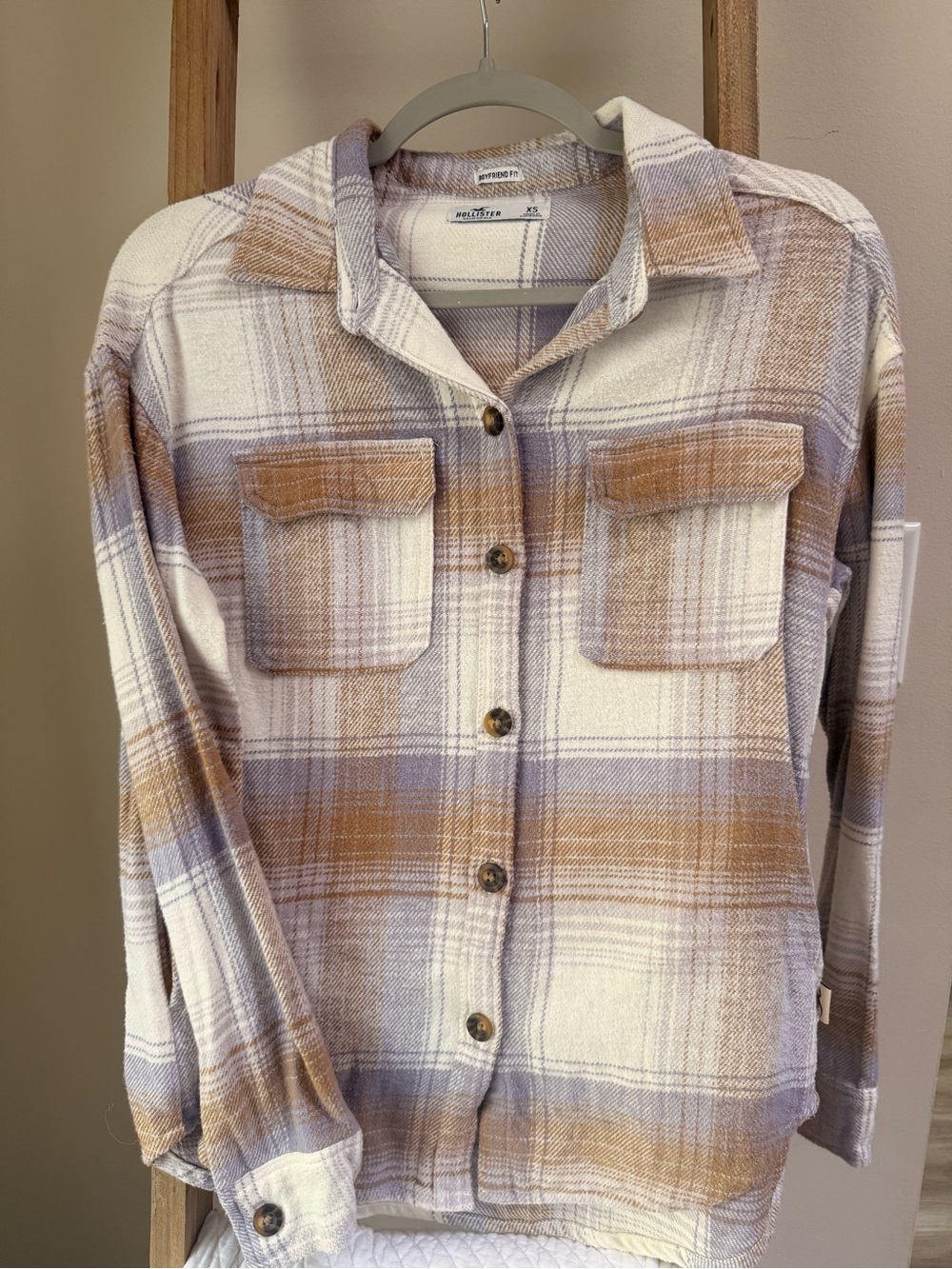 Hollister Plaid Button-Down Shirt in Cream, Tan & Lavender